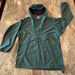 Light Forrest Green Columbia windbreaker with hood - Men’s S/Womens M